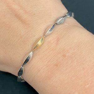 ALEXIS BITTAR
Two-Tone Diamond Marquislink Tennis Bracelet